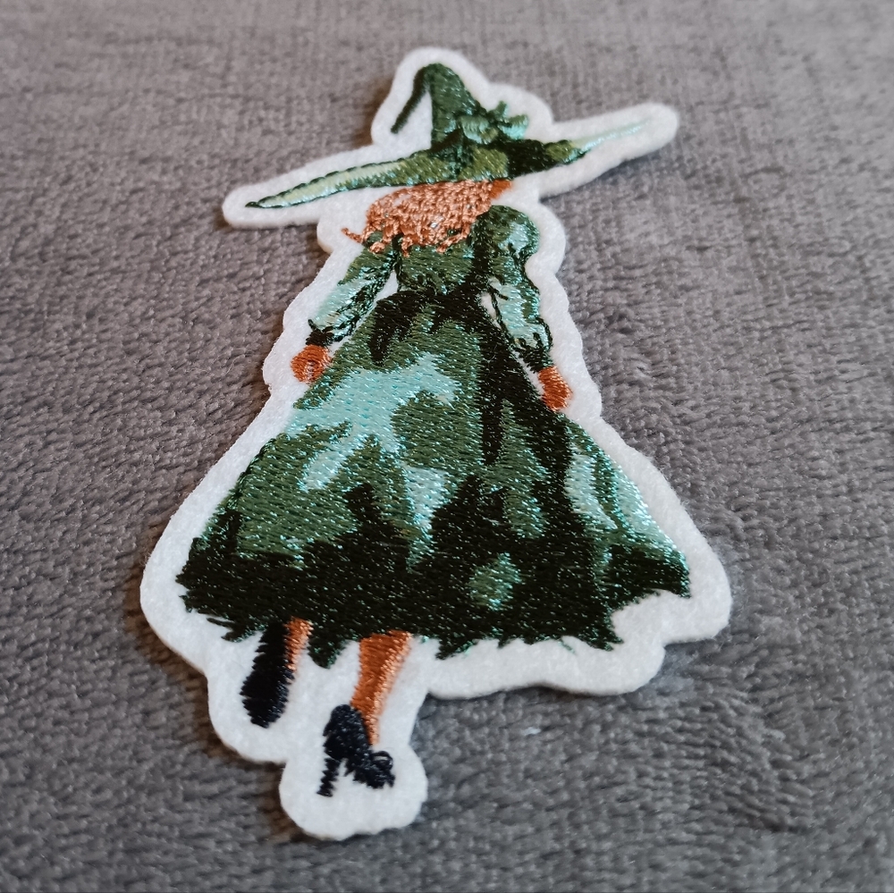 Green Herbalist Forest Witch Iron On Patch, Cottagecore Witchy Nature Apothecary - Picture 2 of 4